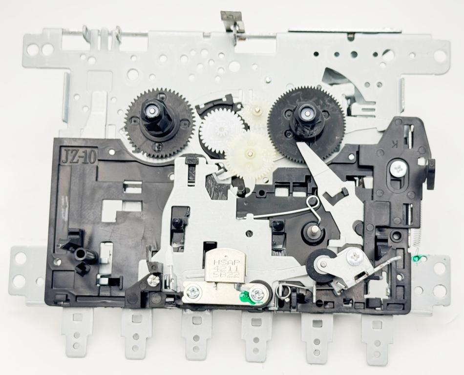 ECG CDR 990 DAB / CDR 999 DAB+ kazetová mechanika